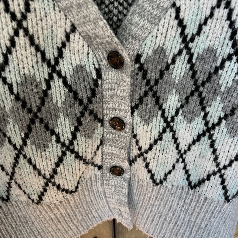 Pink Rose Argyle Cardigan - Picture 4 of 7